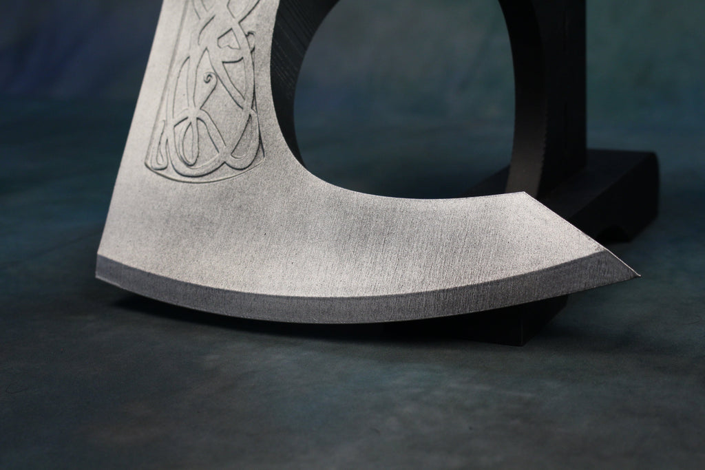 Eivor's Axe Assassin's Creed Valhalla 1:1 Cosplay Item